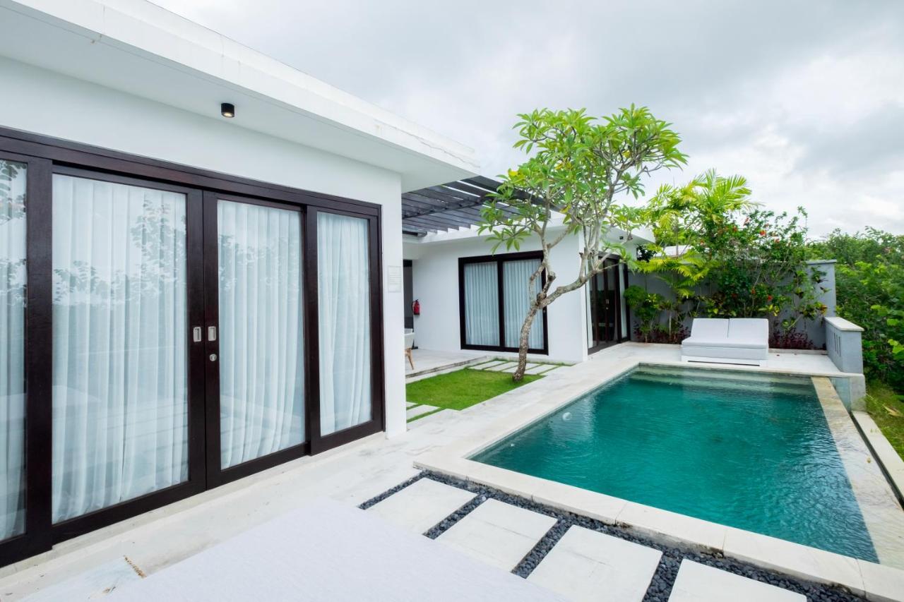 Prasana Villas By Arjani Resorts Uluwatu  Exterior photo