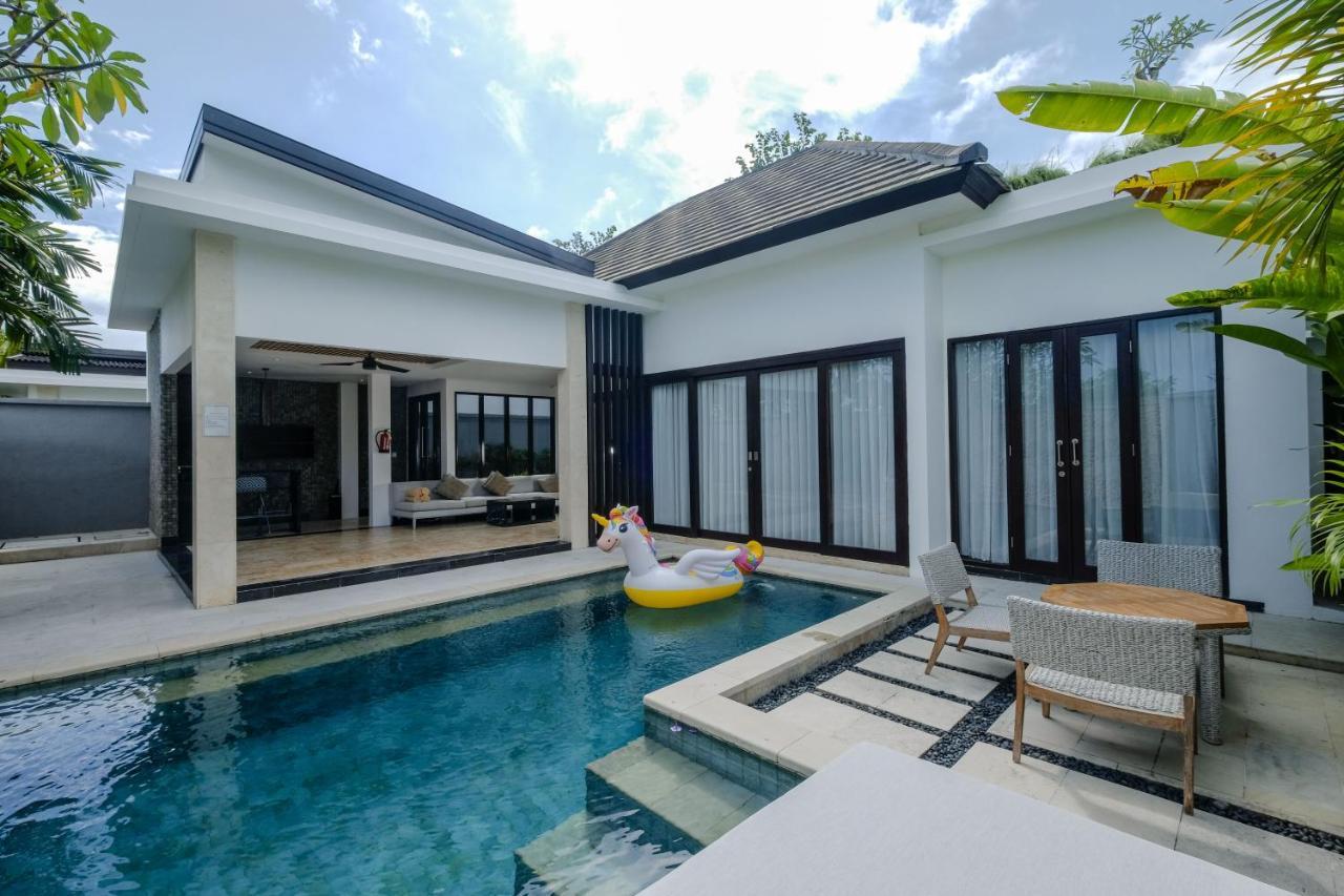 Prasana Villas By Arjani Resorts Uluwatu  Exterior photo