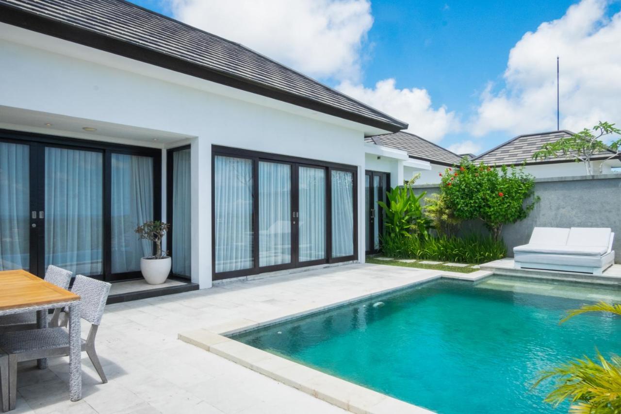 Prasana Villas By Arjani Resorts Uluwatu  Exterior photo